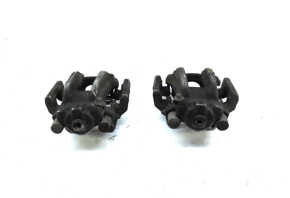 Thumbnail 10: 2012-2020 BMW 2 / 3 / 4 SERIES (F22 F30 F32) FRONT & REAR BRAKE CALIPER SET-4
