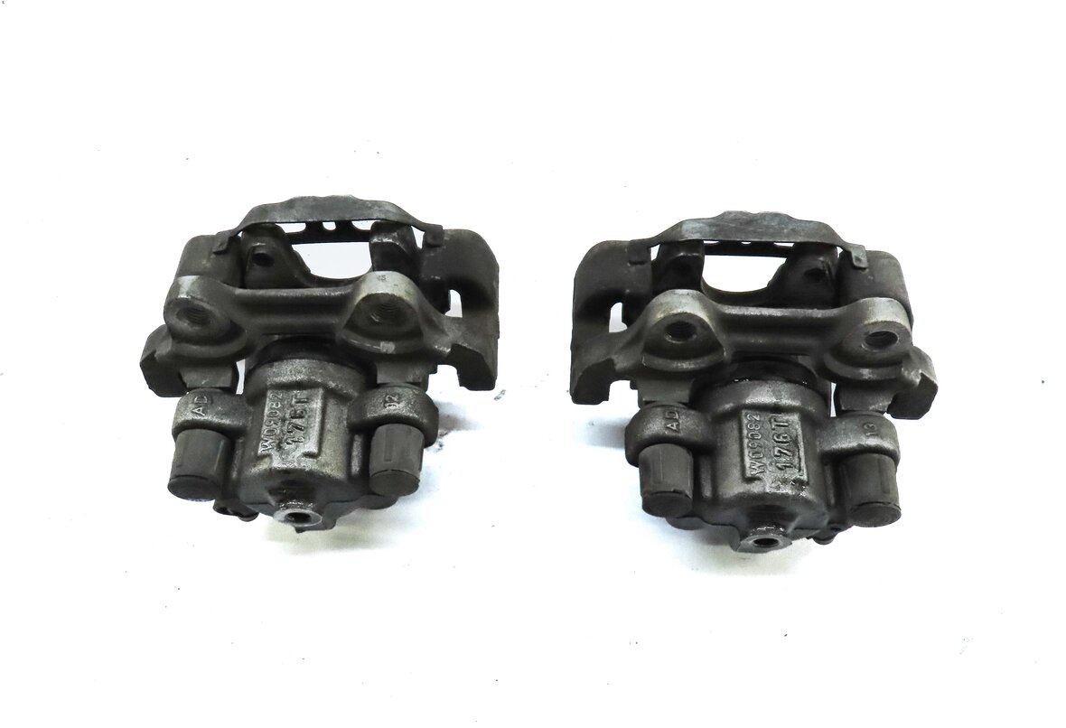 Thumbnail 11: 2012-2020 BMW 2 / 3 / 4 SERIES (F22 F30 F32) FRONT & REAR BRAKE CALIPER SET-4