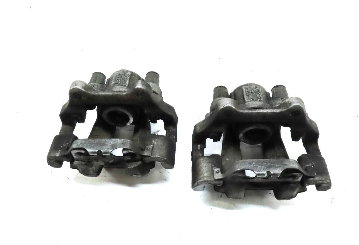 Thumbnail 12: 2012-2020 BMW 2 / 3 / 4 SERIES (F22 F30 F32) FRONT & REAR BRAKE CALIPER SET-4