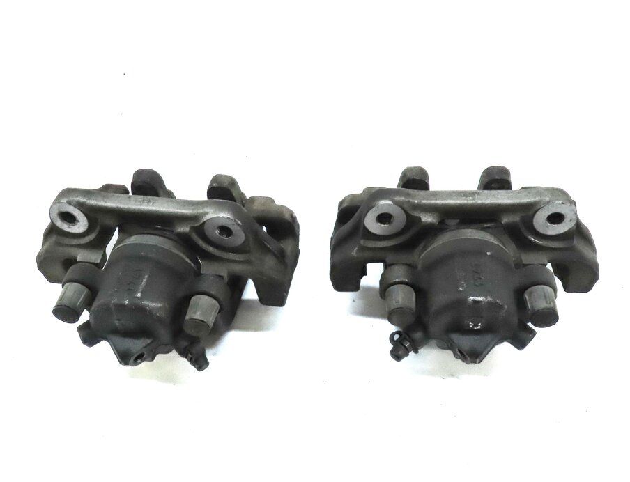 Thumbnail 6: 2012-2020 BMW 2 / 3 / 4 SERIES (F22 F30 F32) FRONT & REAR BRAKE CALIPER SET-4