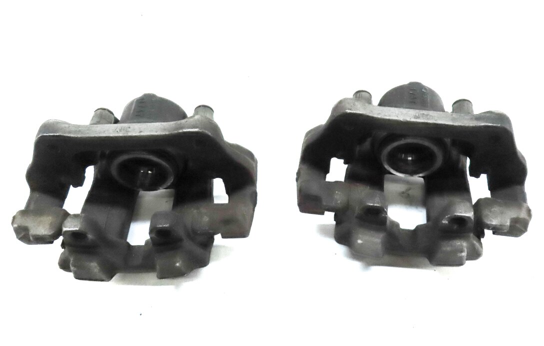 Thumbnail 7: 2012-2020 BMW 2 / 3 / 4 SERIES (F22 F30 F32) FRONT & REAR BRAKE CALIPER SET-4