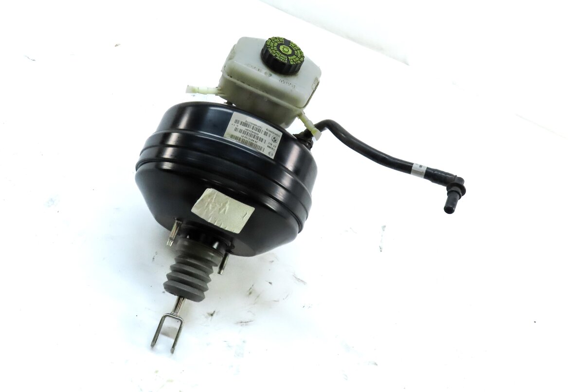 16-20 2 3 4 F22 F30 F32 POWER BRAKE BOOSTER w/ MASTER CYLINDER (w/o SPORT BRAKE)