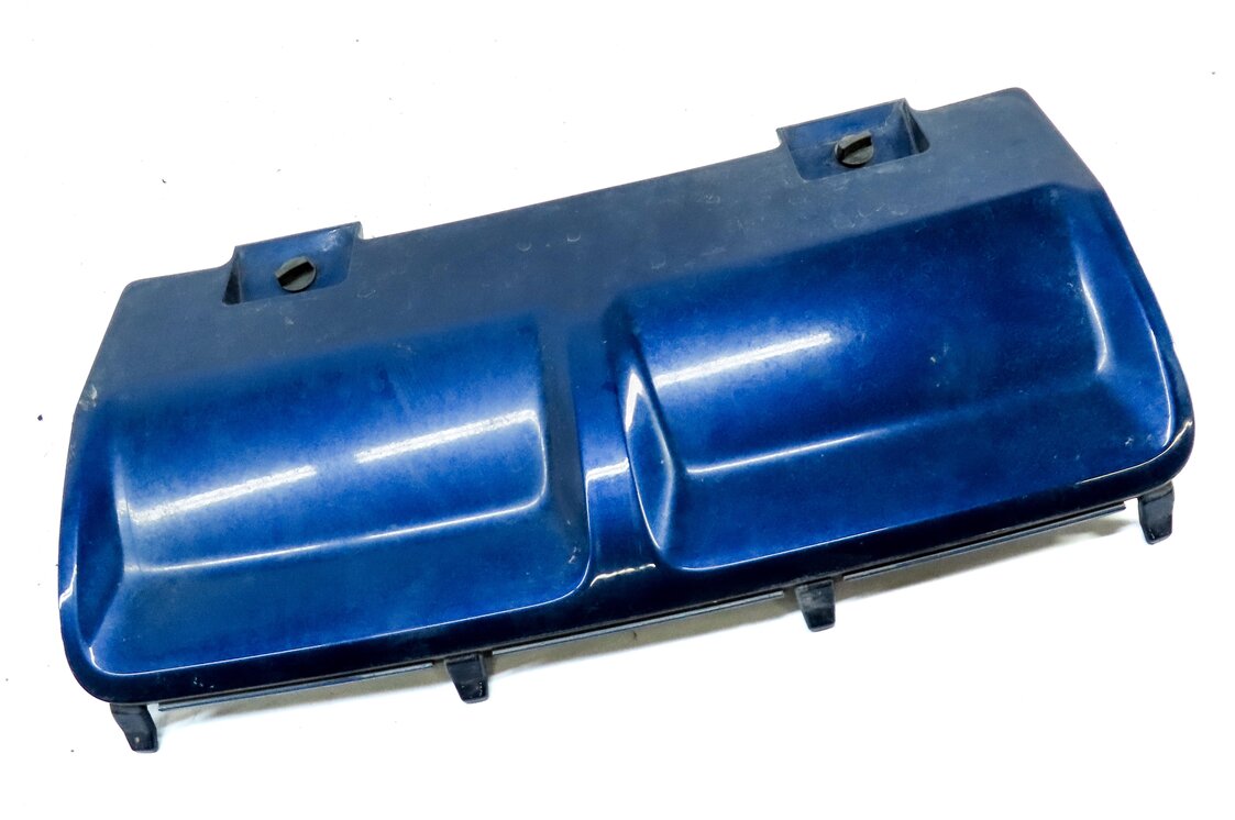 Thumbnail 3: 2014 AUDI Q5 (B8 8R) REAR BUMPER TOW HITCH COVER TRIM PANEL (SCUBA BLUE)