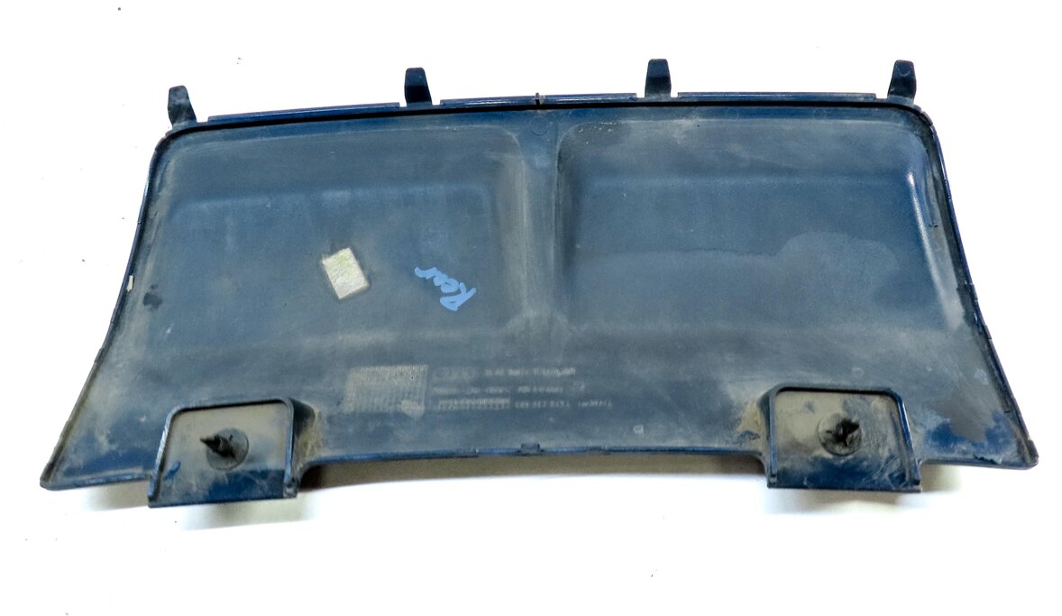 Thumbnail 6: 2014 AUDI Q5 (B8 8R) REAR BUMPER TOW HITCH COVER TRIM PANEL (SCUBA BLUE)