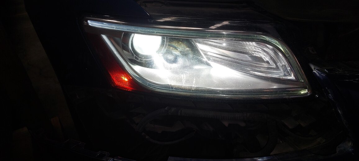 Thumbnail 2: 2013-2017 AUDI Q5 SQ5 (B8 8R) RIGHT PASSENGER XENON HID HEADLIGHT LAMP (NON AFS)