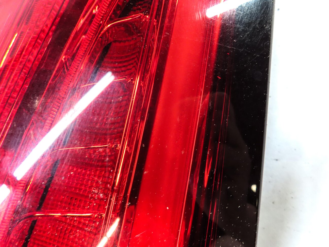Thumbnail 8: 2013-2017 AUDI Q5 SQ5 (B8 8R) LEFT DRIVER REAR TAILLIGHT BRAKE LIGHT LAMP (LED)