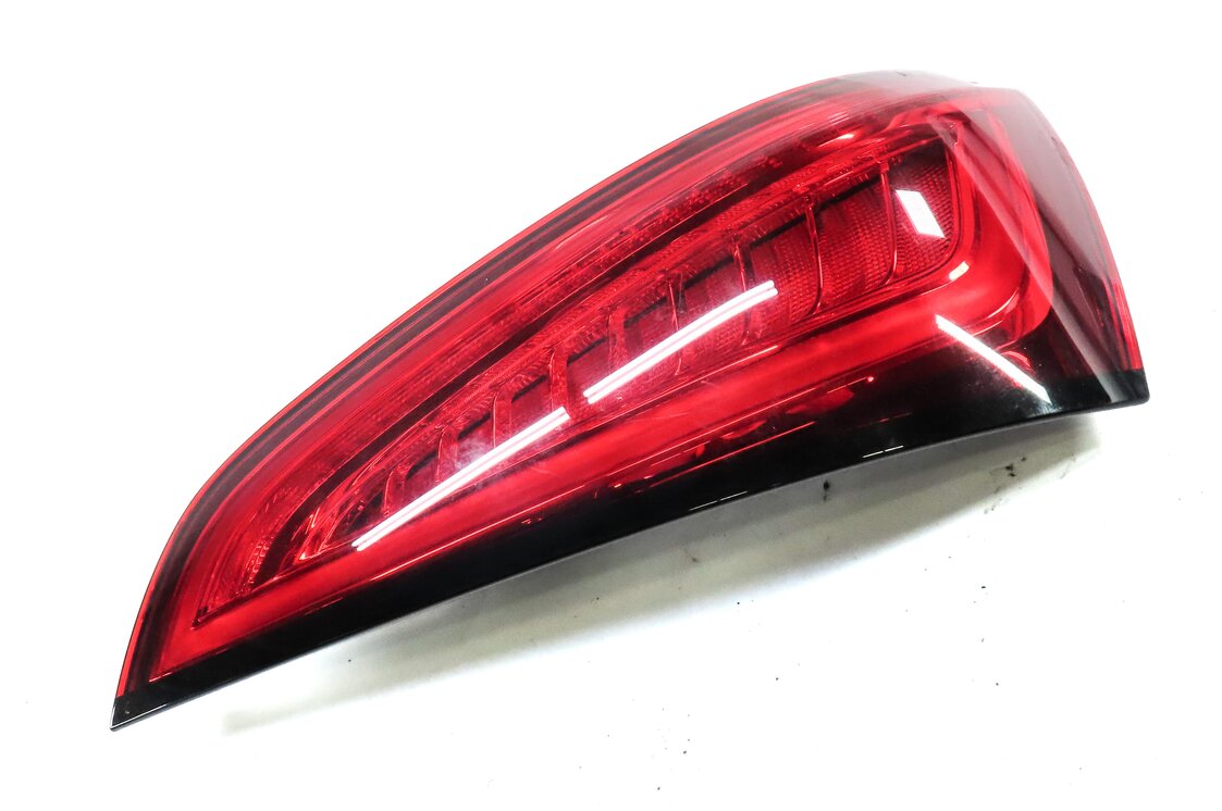 Thumbnail 4: 2013-2017 AUDI Q5 SQ5 (B8 8R) RIGHT PASSENGER TAILLIGHT BRAKE LIGHT LAMP (LED)
