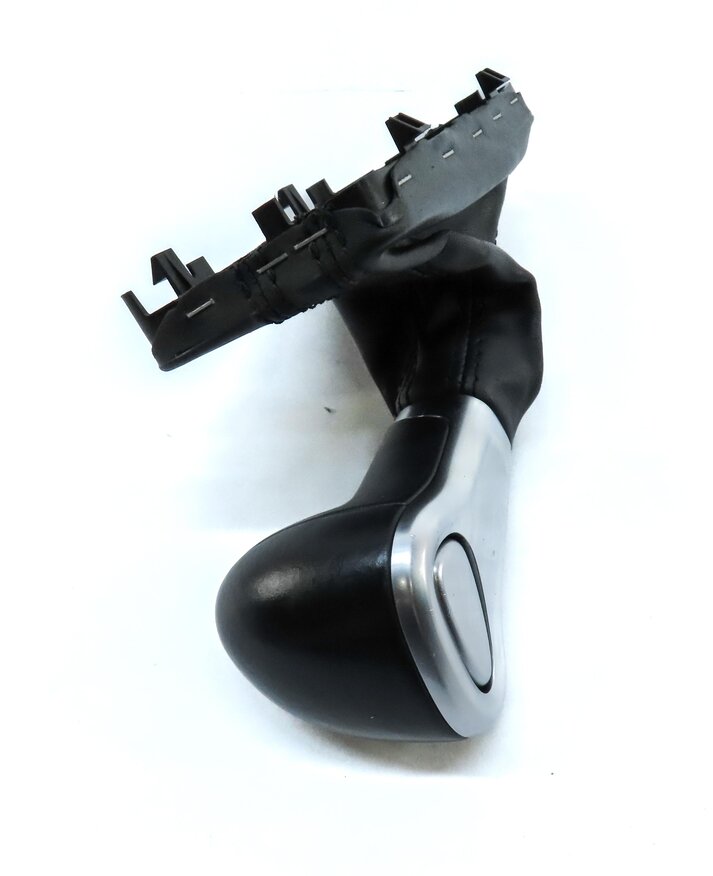 Thumbnail 4: 2014 AUDI Q5 (B8 8R) SHIFTER KNOB w/ SHIFT BOOT (BLACK & SILVER) 8K1713139B