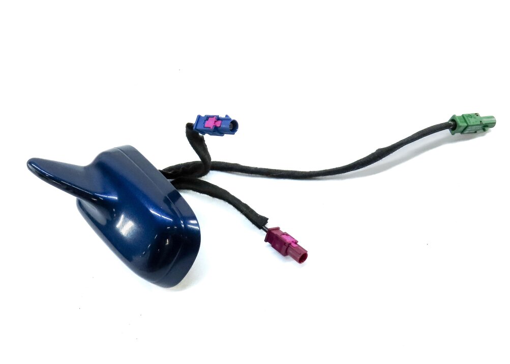 Thumbnail 3: 08-17 AUDI A3 Q5 SQ5 R8 B8 8R 8V AM/FM RADIO ROOF SHARK FIN ANTENNA (BLUE)