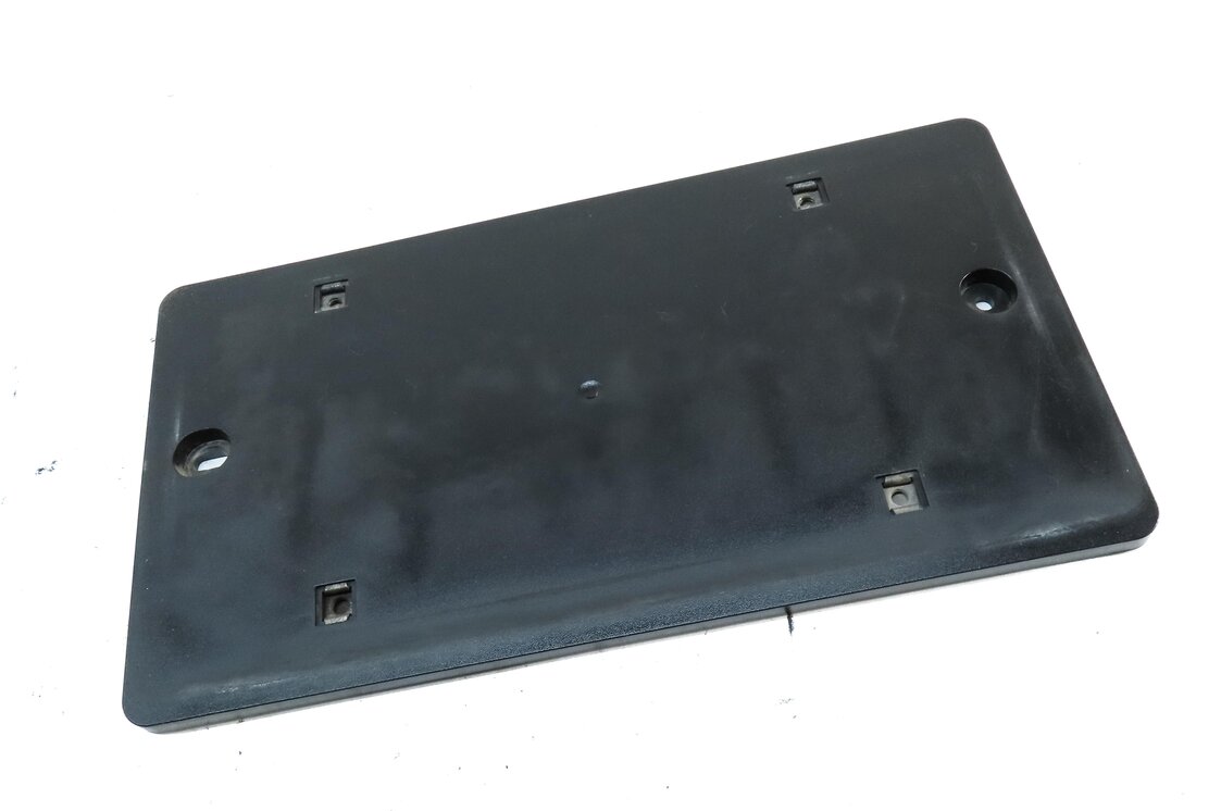 Thumbnail 3: 2014 AUDI Q5 (B8 8R) REAR LICENSE PLATE MOUNT BRACKET 8T0827113A