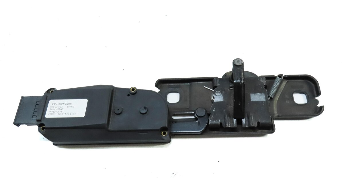 Thumbnail 2: 2014 AUDI Q5 (B8 8R) REAR TRUNK LOCK LATCH ACTUATOR w/ STRIKE PLATE 4F9827383