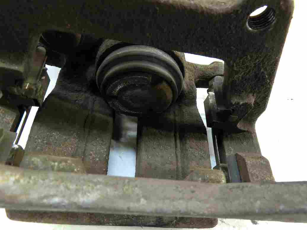 Thumbnail 7: 13-17 AUDI Q5 (B8 8R) REAR LEFT DRIVER BRAKE CALIPER w/ ACTUATOR (12.99" ROTOR)