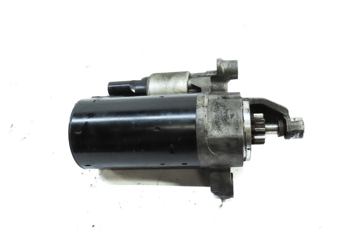 Thumbnail 2: 14-16 AUDI A6 A7 Q5 (B8 8R C7 4G8) 3.0L 3.0T TURBO DIESEL ENGINE STARTER MOTOR