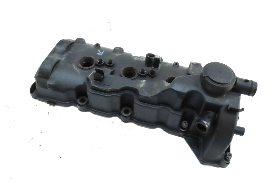 14-16 AUDI A6 A7 A8 Q5 VW TOUAREG B8 8R C7 D4 4H 3.0L DIESEL RIGHT VALVE COVER