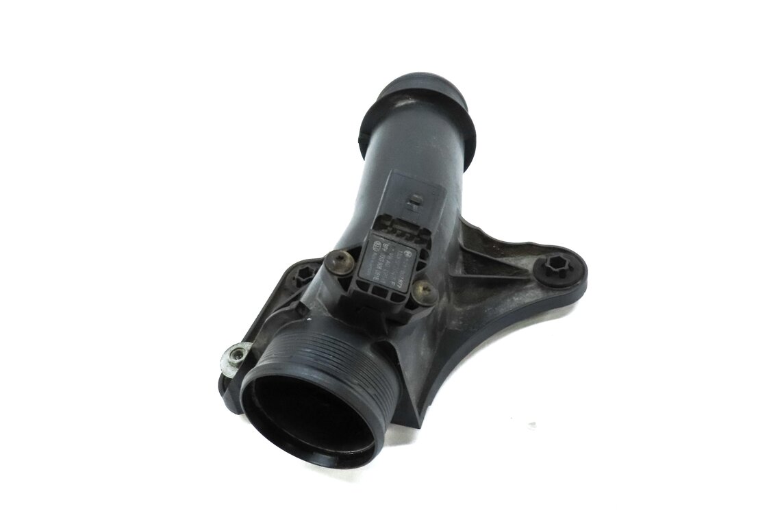 Thumbnail 4: 2014 AUDI Q5 (B8 8R) 3.0L TURBO DIESEL ENGINE CPNB TURBO INTERCOOLER INTAKE PIPE