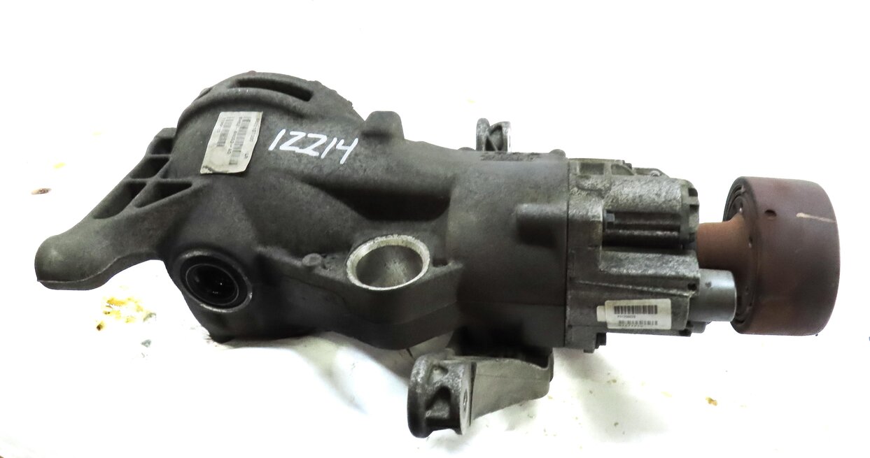 Thumbnail 2: 09-15 LAND ROVER LR2 / RANGE ROVER EVOQUE (L538) REAR DIFERENTIAL GEAR CARRIER