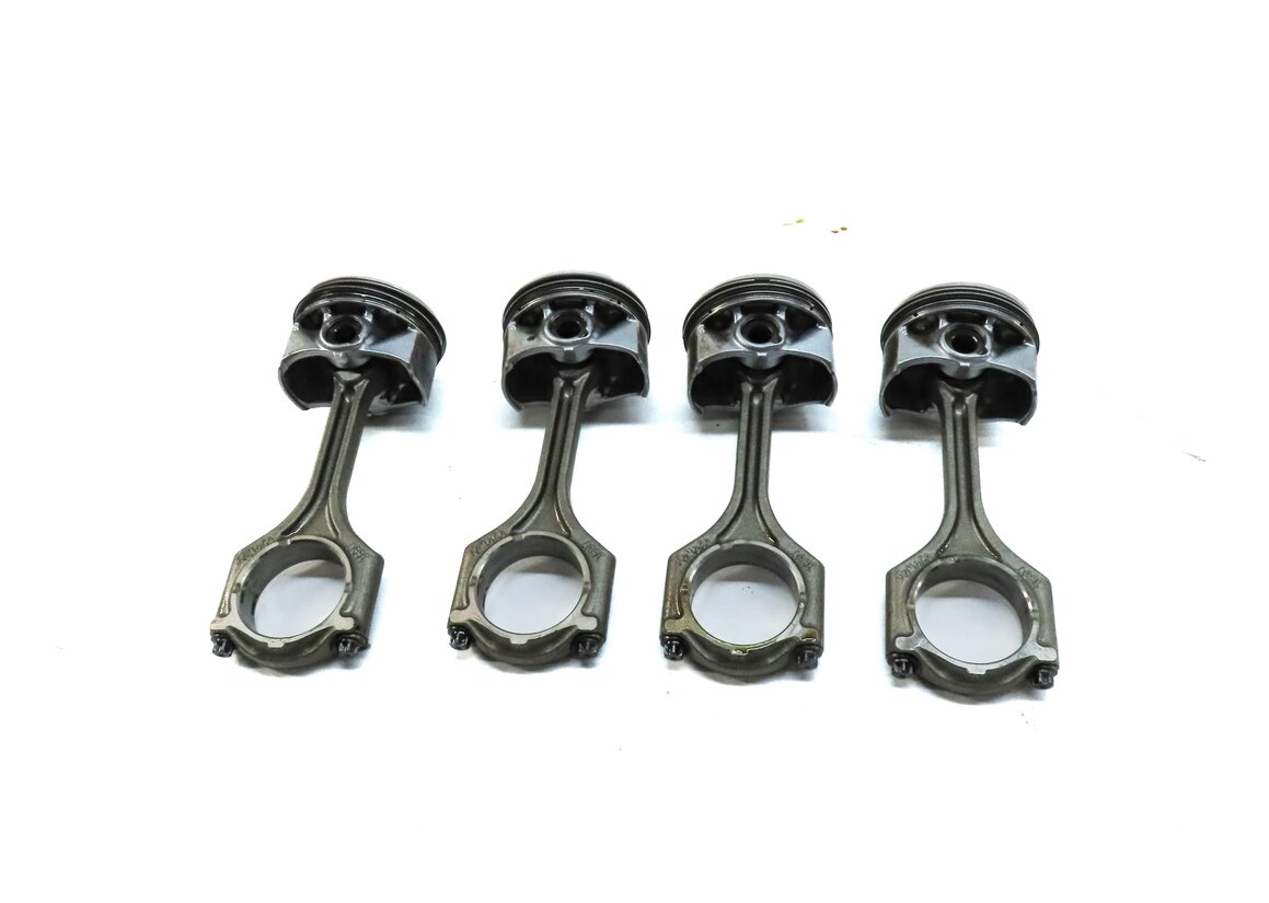 Thumbnail 5: 2013 LAND RANGE ROVER EVOQUE L538 2.0L TURBO ENGINE PISTON & CONNECTING ROD SET4