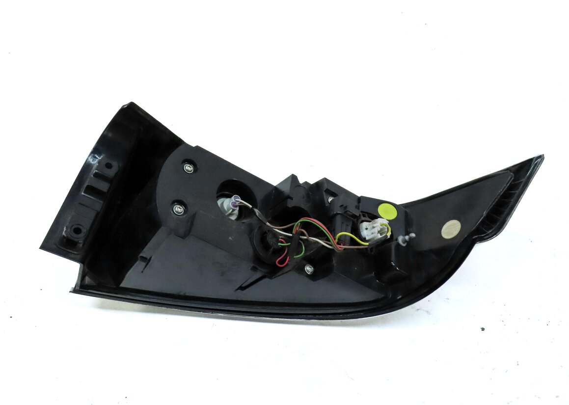Thumbnail 5: 2012-2015 RANGE ROVER EVOQUE (L538) LEFT DRIVER TAILLIGHT BRAKE LIGHT LAMP