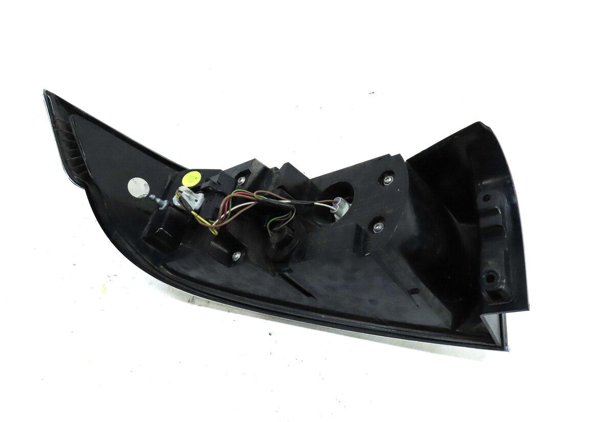 Thumbnail 5: 2012-2015 RANGE ROVER EVOQUE (L538) RIGHT PASSENGER TAILLIGHT BRAKE LIGHT LAMP
