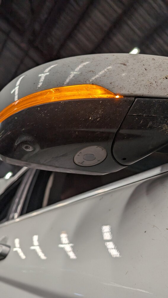 Thumbnail 2: 12-13 RANGE ROVER EVOQUE RIGHT DOOR MIRROR P-FOLD HEATED MEMORY CAMERA (WHITE)