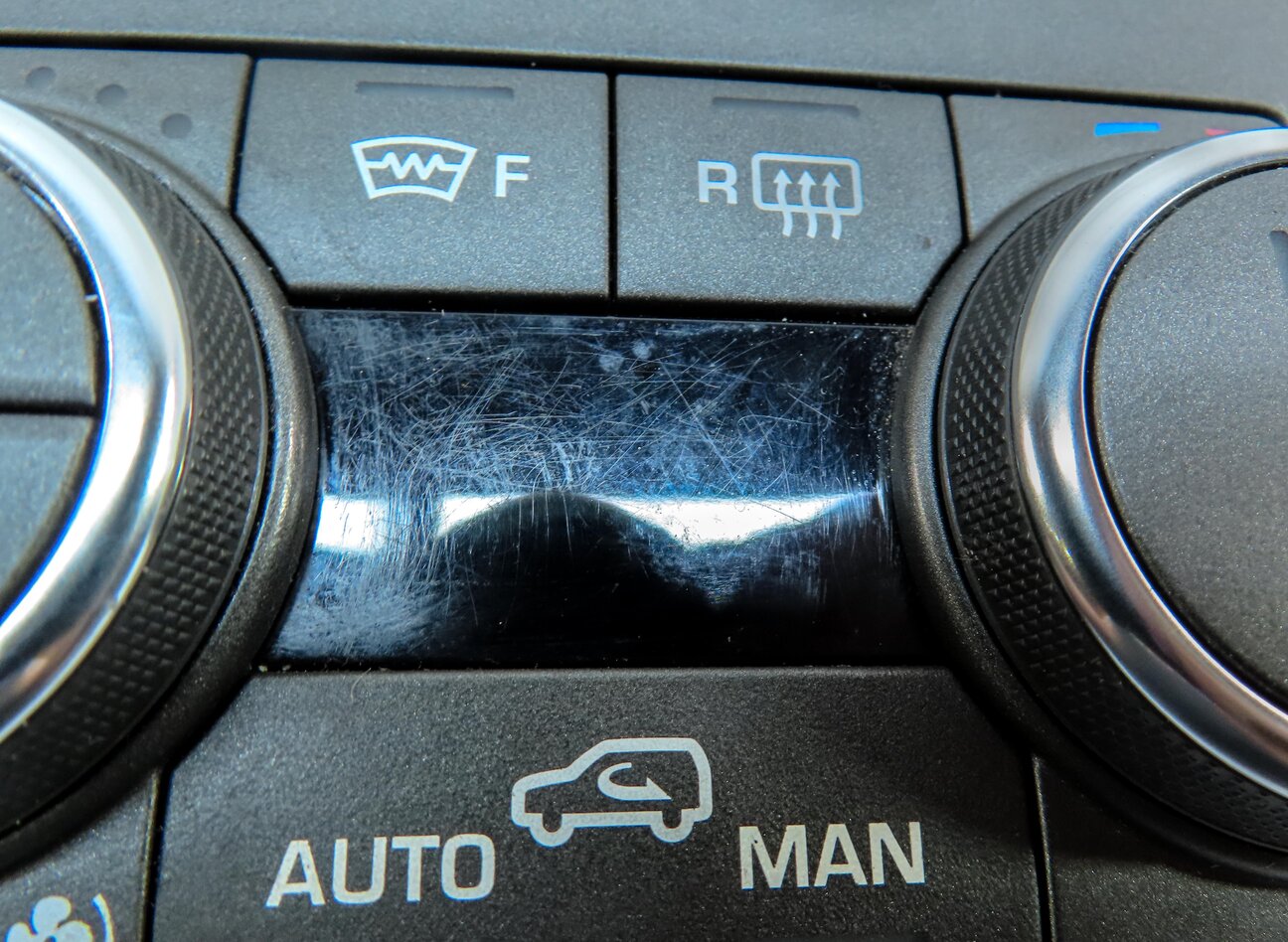 Thumbnail 9: 12-13 RANGE ROVER EVOQUE (L538) HEATER A/C TEMPERATURE CONTROL w/ HEATED SEAT