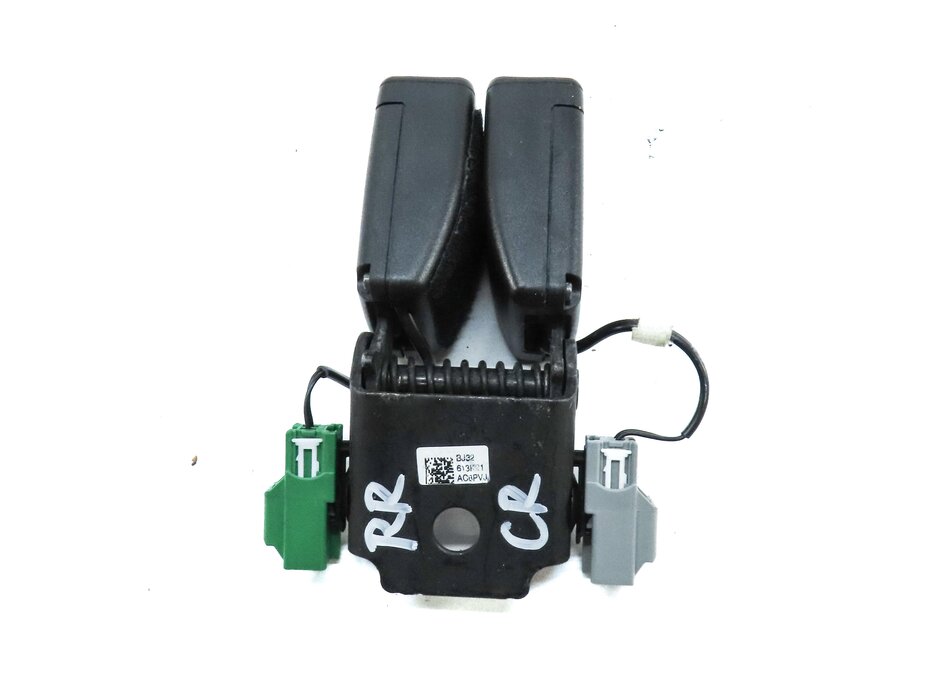 Thumbnail 7: 2013 LAND RANGE ROVER EVOQUE (L538) REAR CENTER & RIGHT SEATBELT BUCKLE RECEIVER