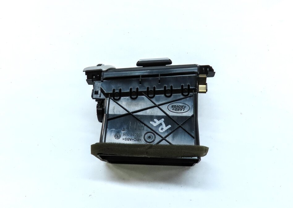 Thumbnail 4: 2013 LAND RANGE ROVER EVOQUE L538 FRONT FAR RIGHT OUTER DASH A/C HEATER AIR VENT