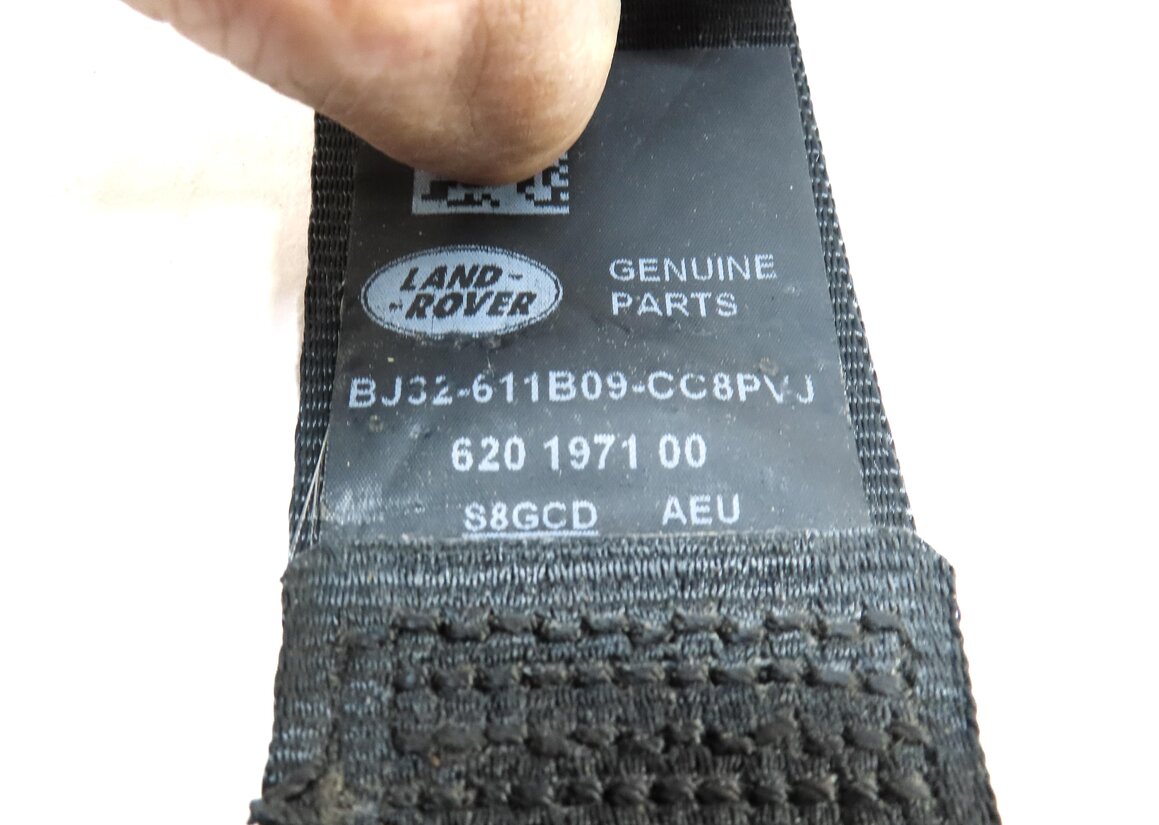Thumbnail 6: 2012-2018 RANGE ROVER EVOQUE (L538) LEFT FRONT DRIVER SEATBELT RETRACTOR (BLACK)