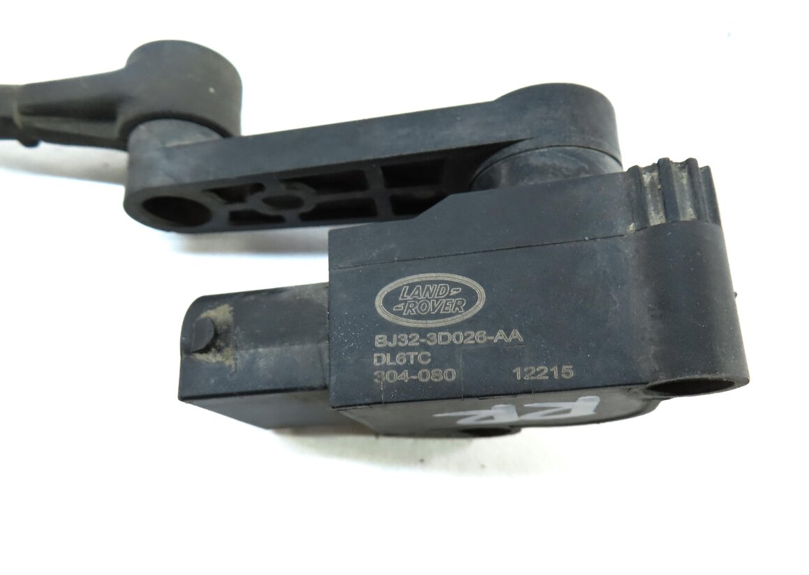 Thumbnail 6: 2013 LAND RANGE ROVER EVOQUE (L538) REAR RIGHT SUSPENSION HEIGHT LEVEL SENSOR
