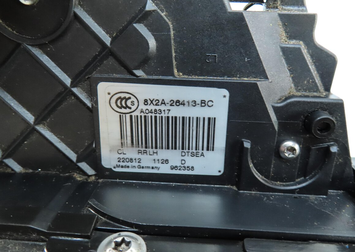 Thumbnail 7: 10-17 LR4 RANGE ROVER SPORT (L320) LEFT REAR PASSIVE DOOR LOCK LATCH ACTUATOR