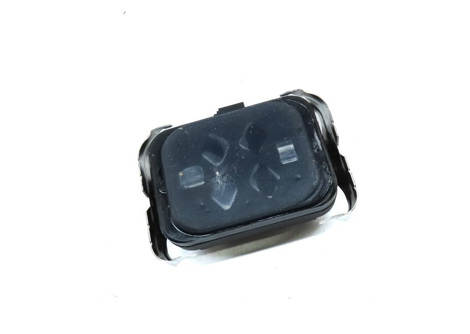Thumbnail 3: 2013 LAND RANGE ROVER EVOQUE (L538) FRONT WINDSHIELD RAIN LIGHT SENSOR MODULE