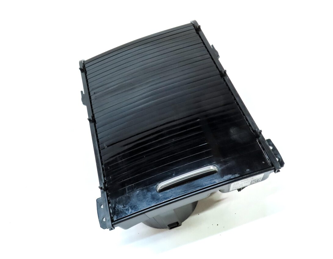 Thumbnail 3: 2013 LAND RANGE ROVER EVOQUE (L538) FRONT CENTER CONSOLE CUPHOLDER & 12v SOCKET