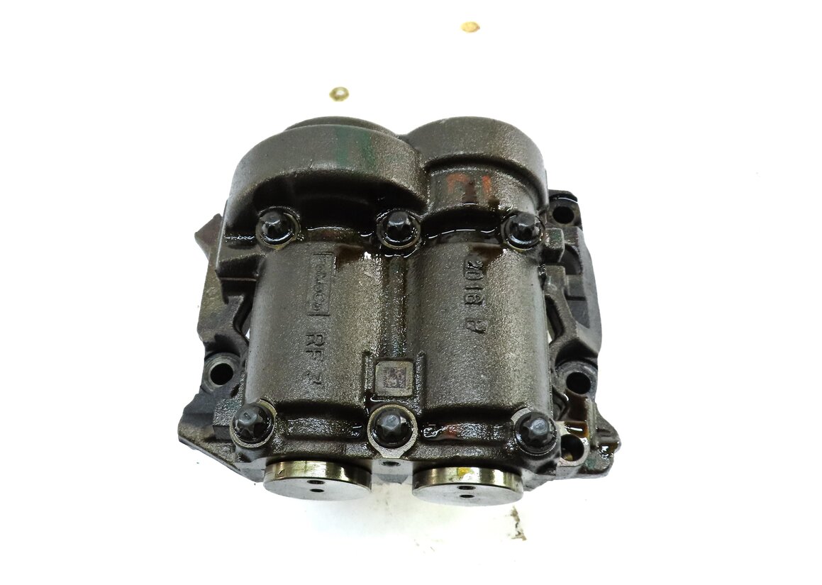 Thumbnail 7: 2013 LAND RANGE ROVER EVOQUE (L538) 2.0L TURBO ENGINE BALANCE SHAFT ASSEMBLY