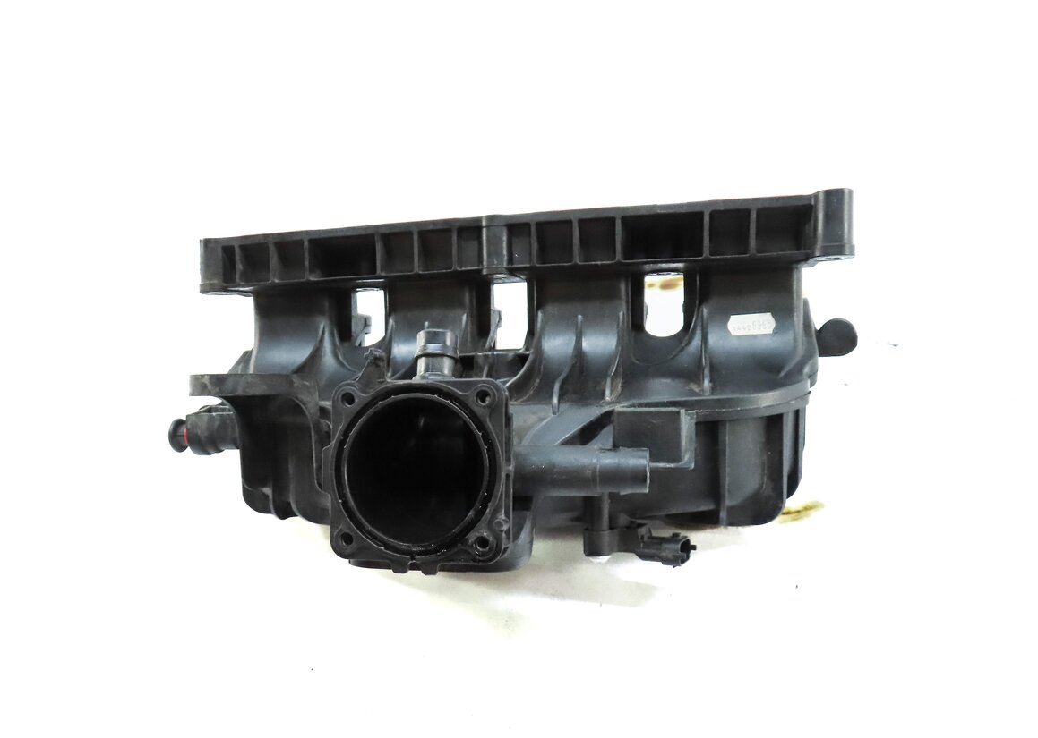 Thumbnail 4: 2012-2015 LAND ROVER LR2 / RANGE ROVER EVOQUE (L538) 2.0L ENGINE INTAKE MANIFOLD