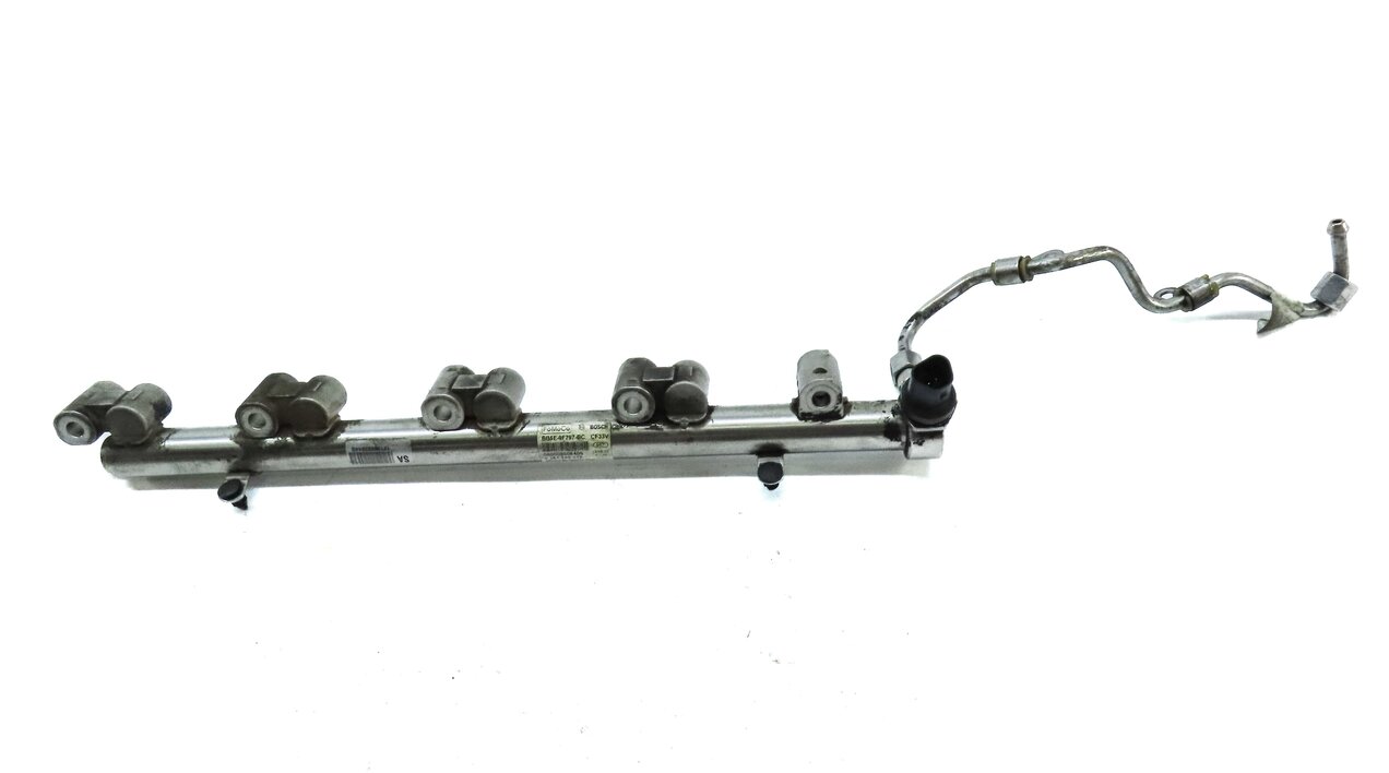 Thumbnail 5: 2013 LAND RANGE ROVER EVOQUE (L538) 2.0L TURBO ENGINE FUEL RAIL w/ LINES