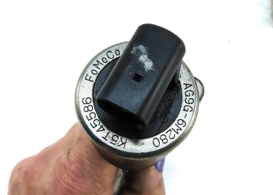 Thumbnail 5: 2013 LAND RANGE ROVER EVOQUE (L538) 2.0L TURBO ENGINE VVT TIMING SOLENOID SET 2