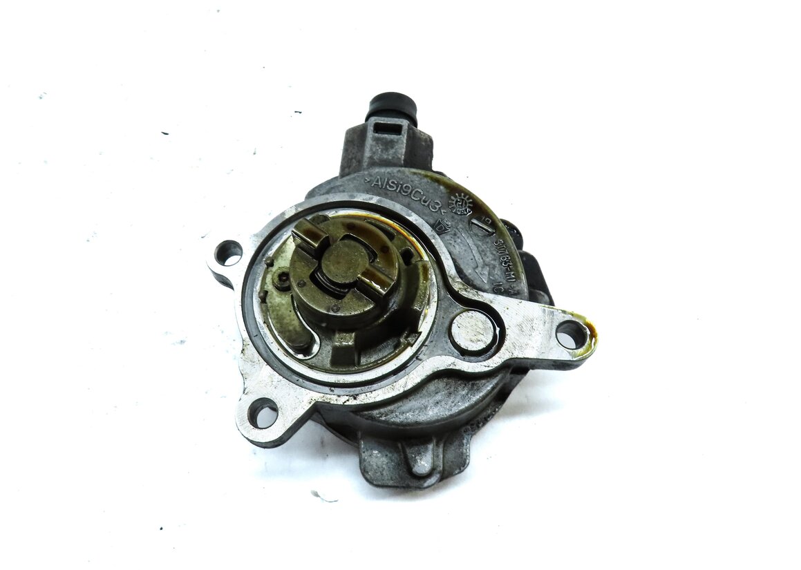 Thumbnail 4: 12-17 JAGUAR XE XF / RANGE ROVER EVOQUE DISCOVERY LR2 - 2.0L BRAKE VACUUM PUMP