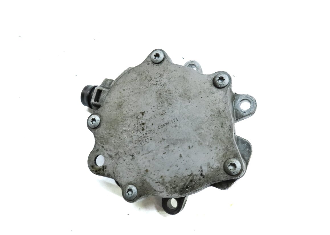 Thumbnail 5: 12-17 JAGUAR XE XF / RANGE ROVER EVOQUE DISCOVERY LR2 - 2.0L BRAKE VACUUM PUMP