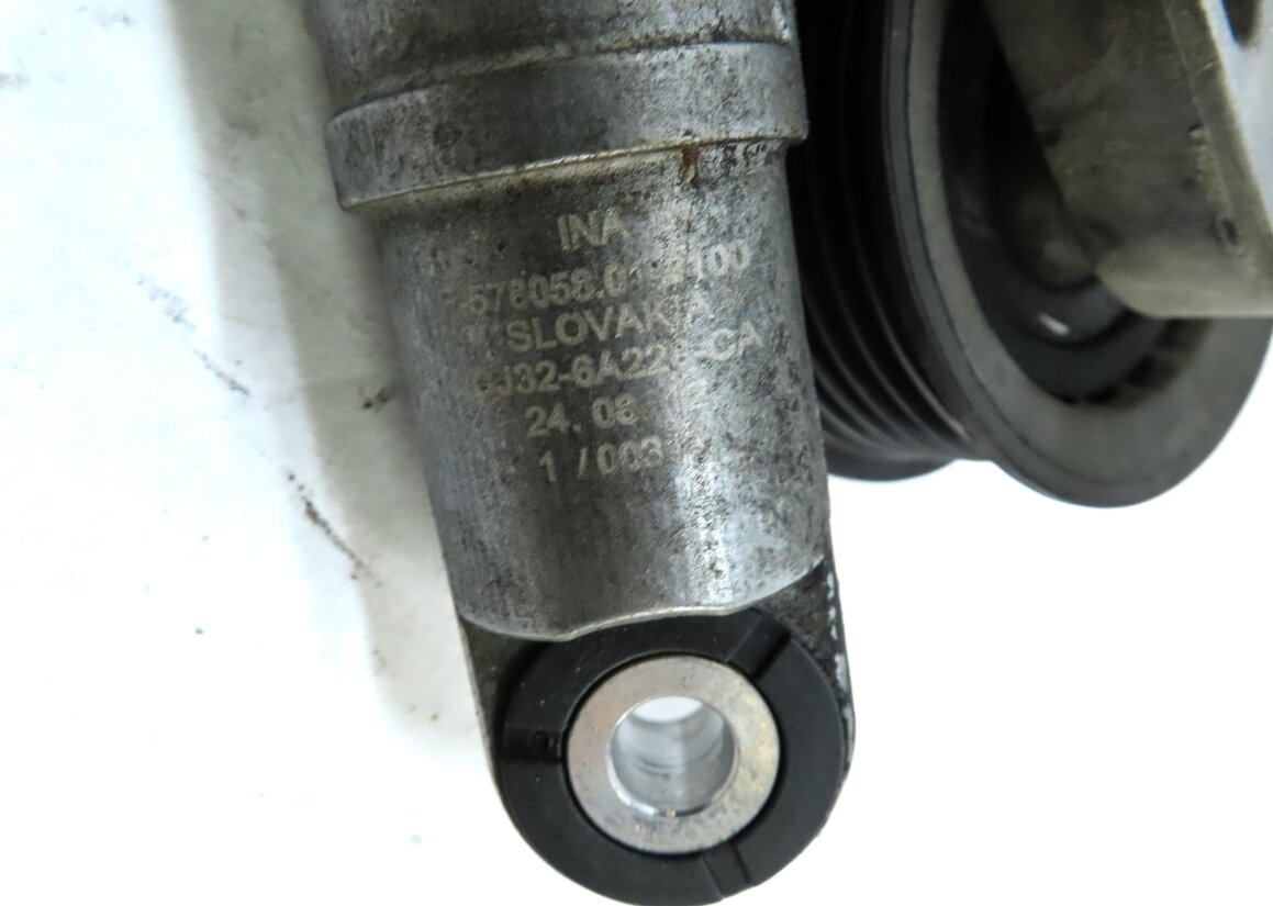 Thumbnail 7: 2013 LAND RANGE ROVER EVOQUE (L538) 2.0L TURBO ENGINE BELT TENSIONER PULLEY