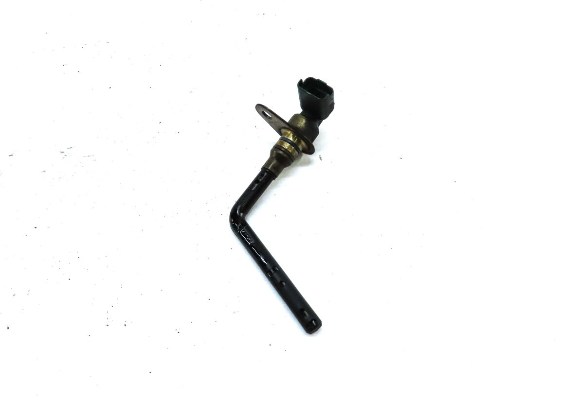 Thumbnail 2: 2013 LAND RANGE ROVER EVOQUE (L538) 2.0L TURBO ENGINE OIL LEVEL SENSOR