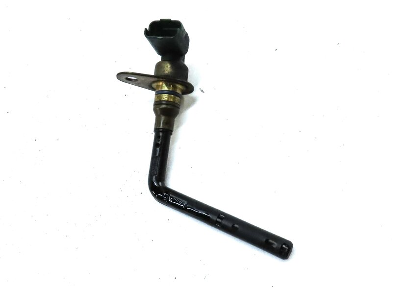 Thumbnail 3: 2013 LAND RANGE ROVER EVOQUE (L538) 2.0L TURBO ENGINE OIL LEVEL SENSOR