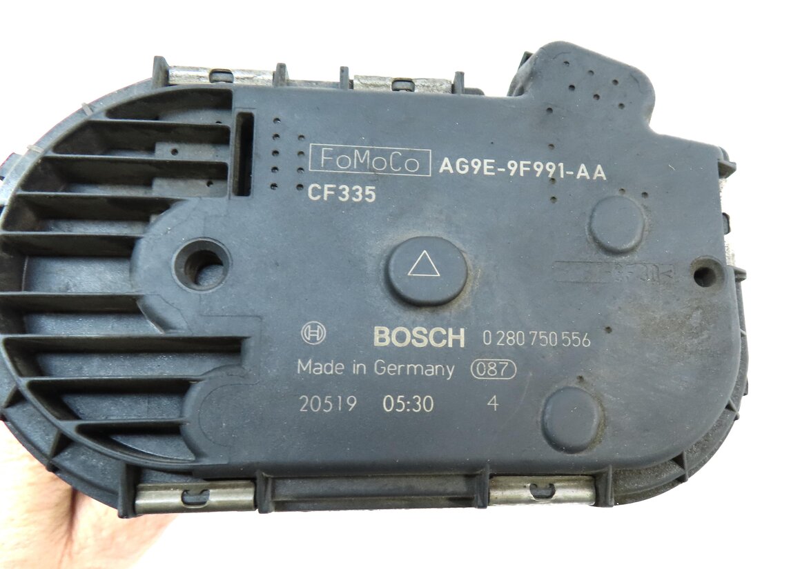 Thumbnail 6: 2012-2015 LAND ROVER LR2 / RANGE ROVER EVOQUE (L538) 2.0L TURBO THROTTLE BODY