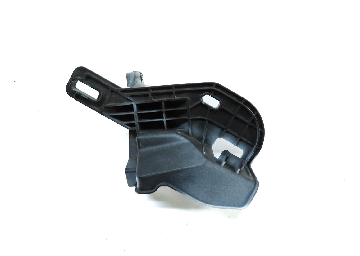 Thumbnail 5: 2013 LAND RANGE ROVER EVOQUE (L538) FRONT RIGHT FENDER MOUNT BRACKET (WHITE)