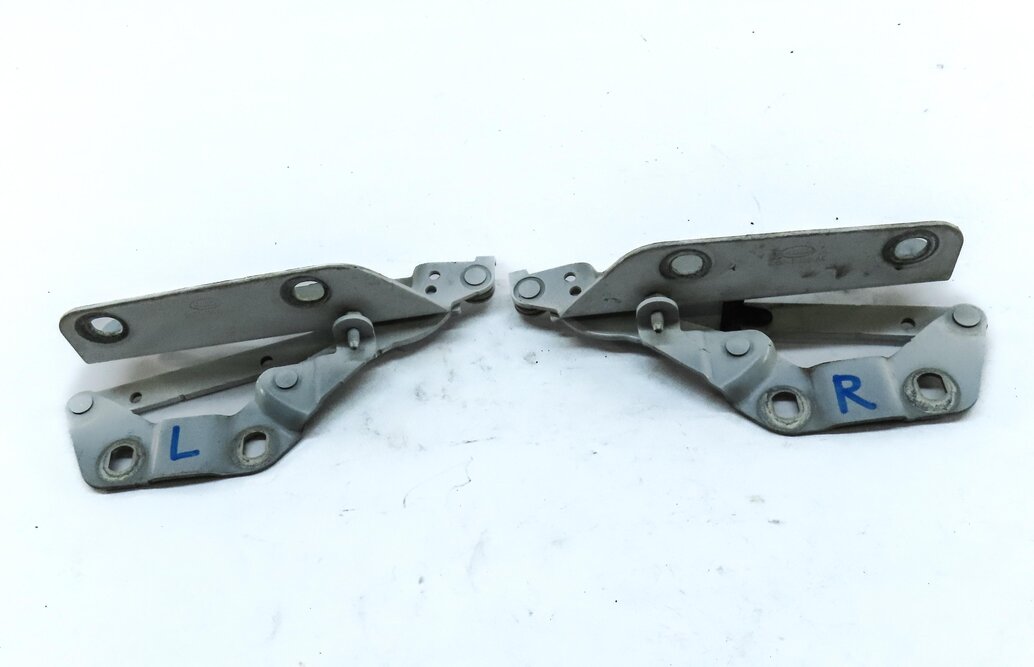 Thumbnail 2: 08-19 LAND ROVER LR2 RANGE ROVER EVOQUE (L538) FRONT HOOD HINGE SET (FUJI WHITE)
