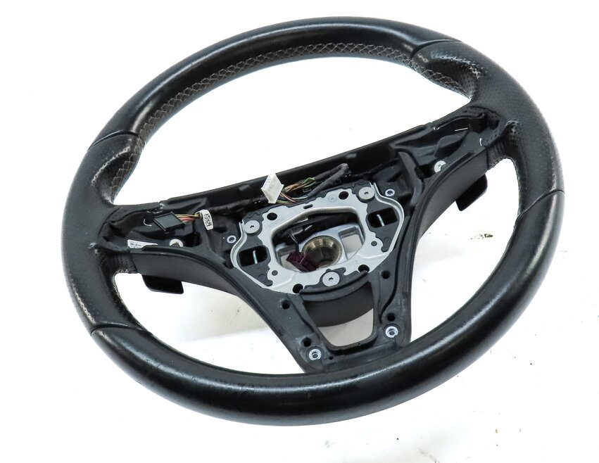 Thumbnail 3: 2013-2019 MERCEDES C250 C300 C350 CLA250 (C117 W204) 3-SPOKE STEERING WHEEL