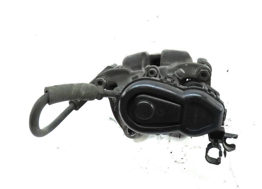 Thumbnail 4: 13-20 MERCEDES B250 CLA250 GLA250 (C117 W242 W246 X156) LEFT REAR BRAKE CALIPER
