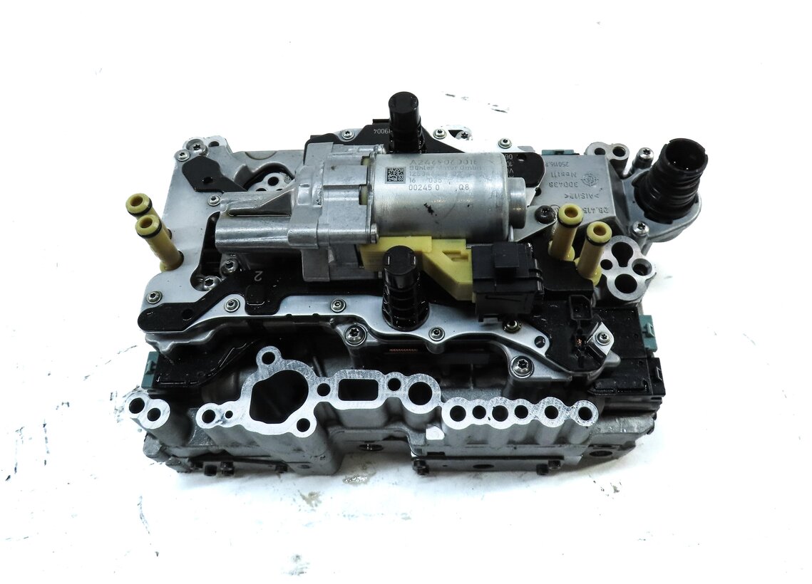 Thumbnail 5: 2016 MERCEDES CLA CLASS C117 2.0L AUTOMATIC TRANSMISSION VALVE BODY w/ OIL PUMP