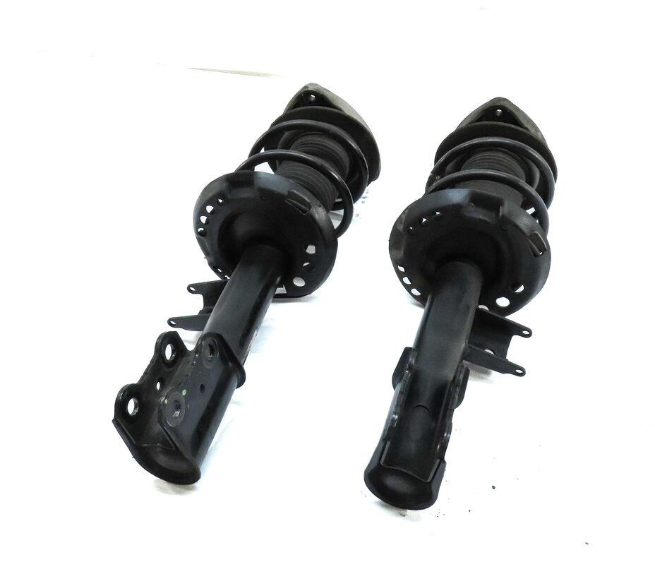 2014-2019 MERCEDES BENZ CLA250 (C117 W117) FRONT LEFT & RIGHT SHOCK STRUT SET2