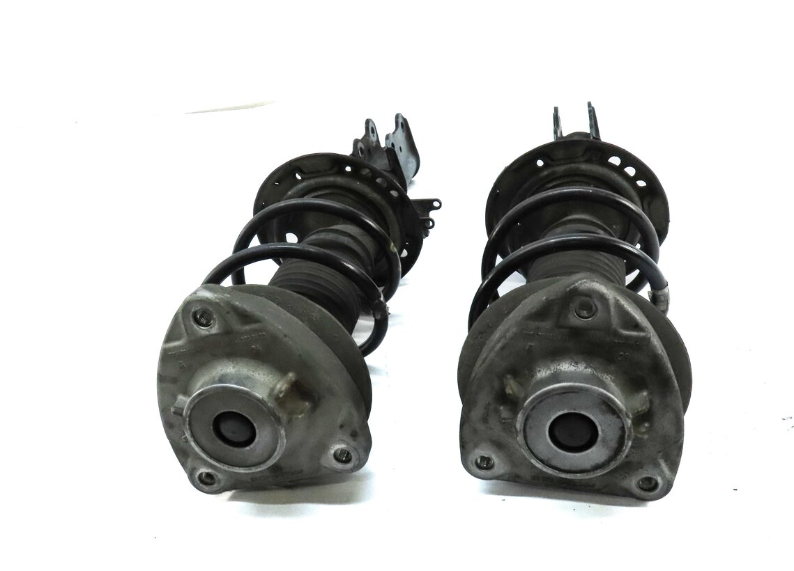 Thumbnail 5: 2014-2019 MERCEDES BENZ CLA250 (C117 W117) FRONT LEFT & RIGHT SHOCK STRUT SET2
