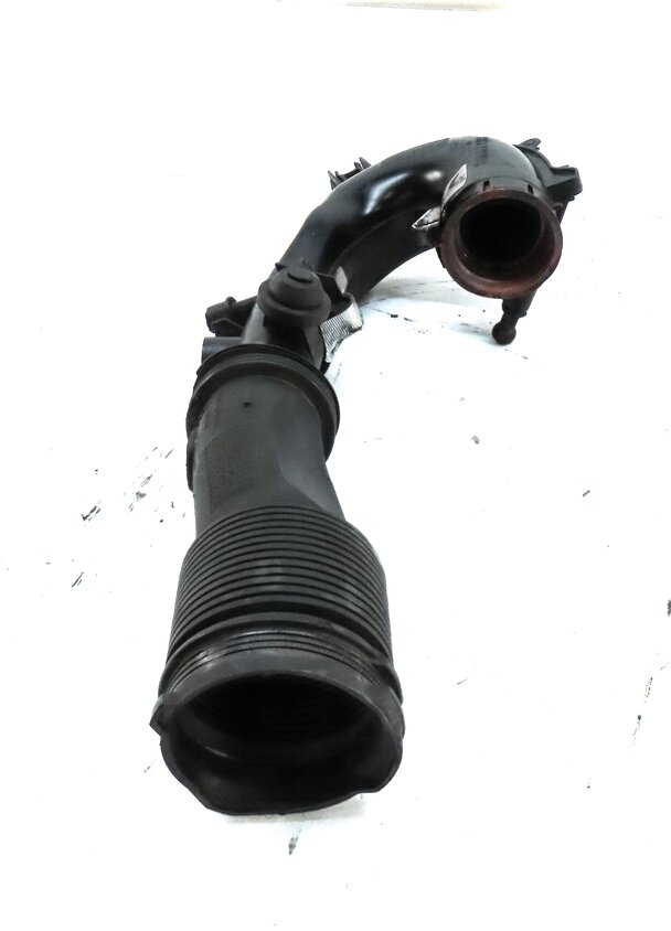 Thumbnail 4: 2016 MERCEDES CLA CLASS (C117) 2.0L TURBO M270 ENGINE AIR INTAKE MANIFOLD PIPE